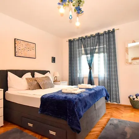 Saranda سوبيتارسكا دراغا