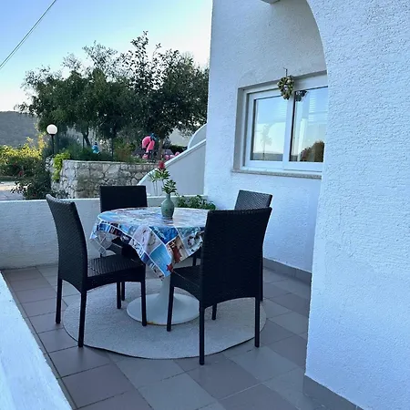 Apartament Saranda Supetarska Draga