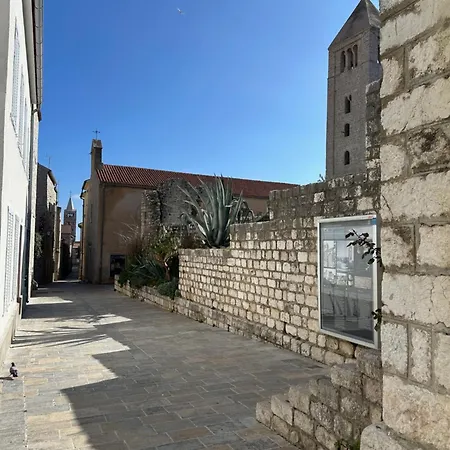 Saranda