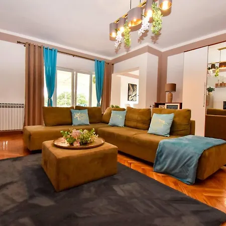 Saranda Supetarska Draga