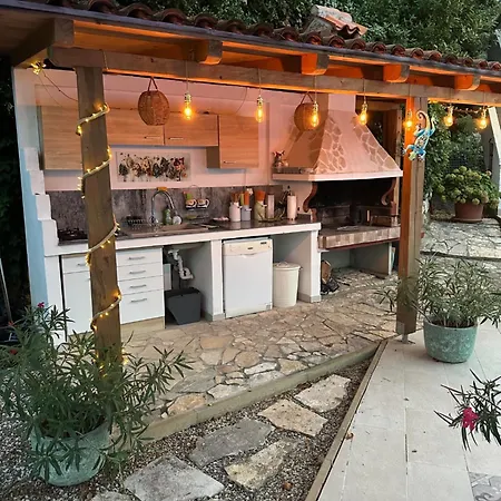Saranda Apartament *