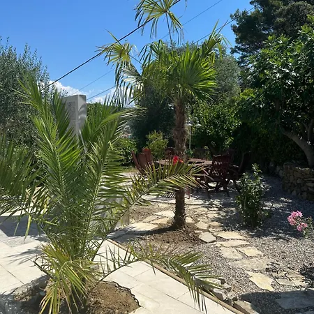 Saranda *