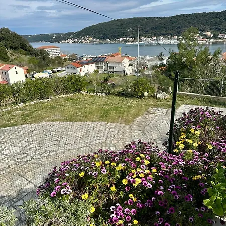 Saranda Apartment