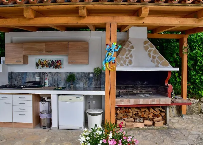 Saranda Supetarska Draga